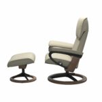 Stressless® Admiral (L) Signature chair with footstool - Image 2