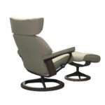 Stressless® Skyline (S) Signature chair with footstool - Image 4