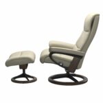 Stressless® View (L) Signature chair with footstool - Image 2