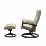 Stressless® Dover (S) Signature chair with footstool - Image 2