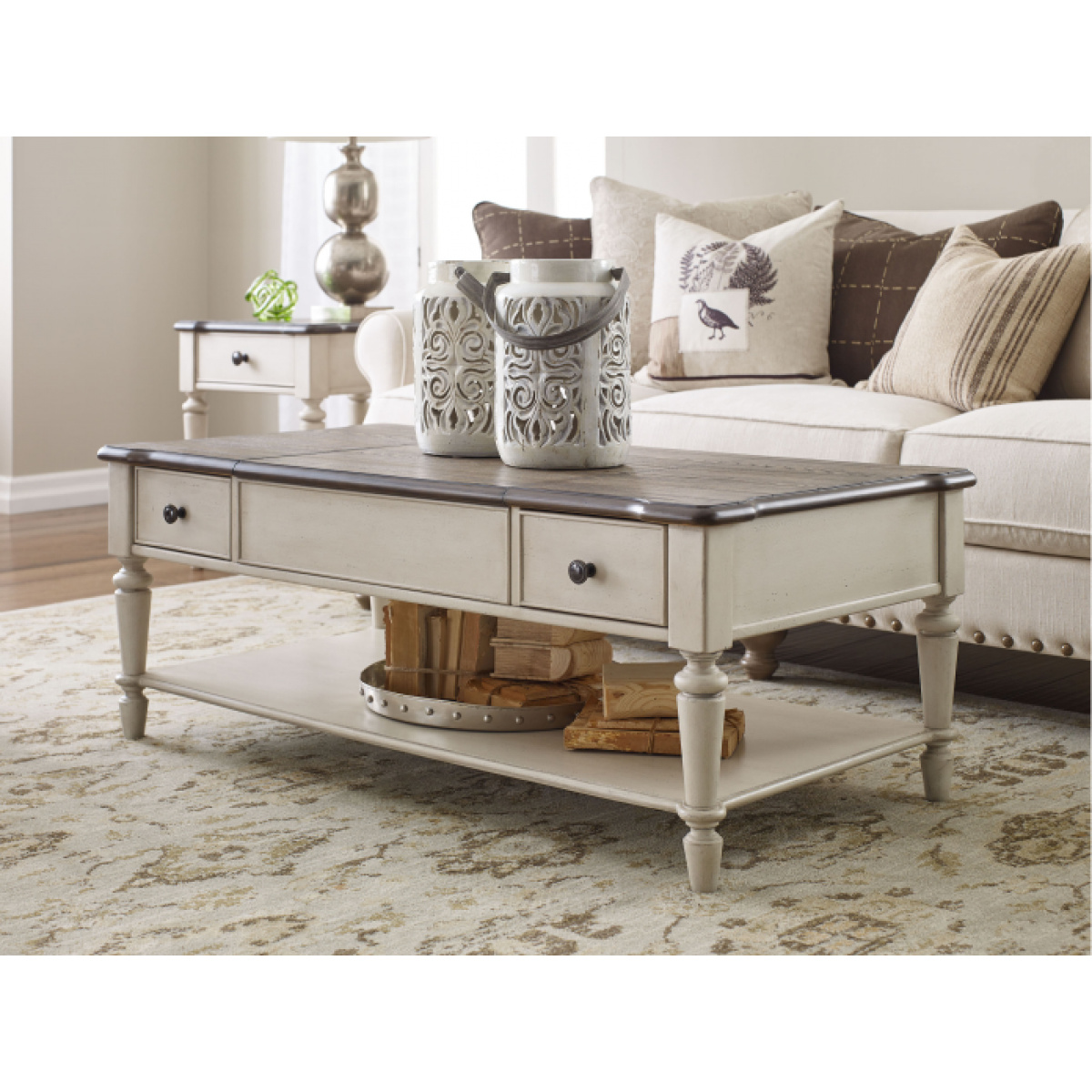 Brookhaven Lift Top Cocktail Table Cocktail & Coffee Tables 8