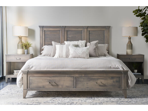 Champagne King Crown Panel Bed With Louvered Panels And Footboard Storage Beds Amish