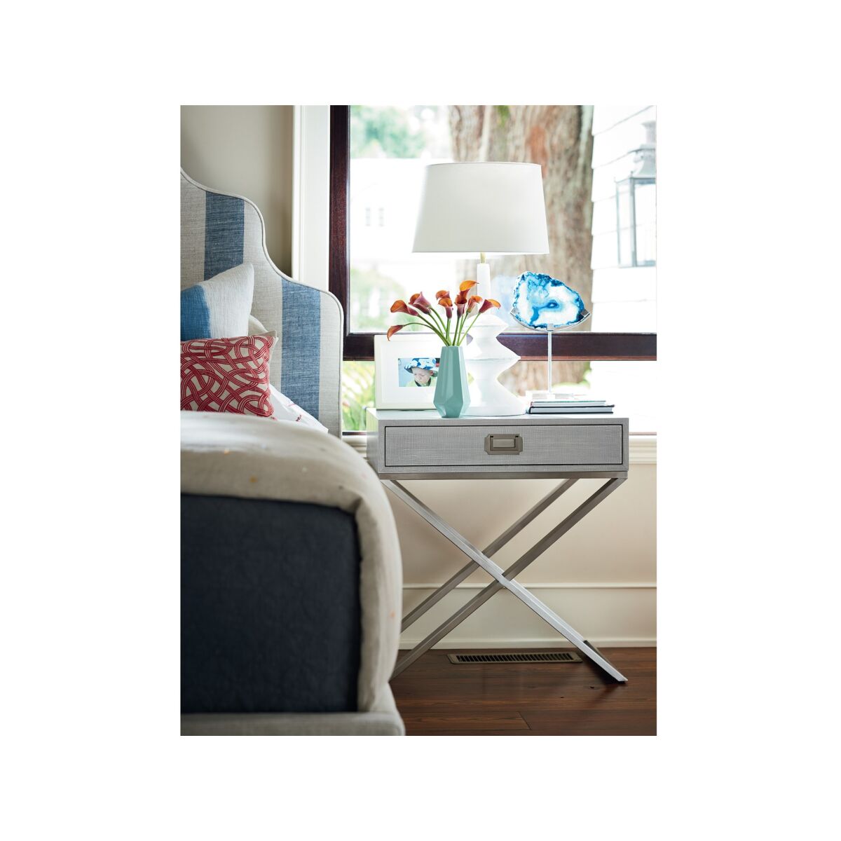 Escape-coastal Living Night Table Nightstands Universal Furniture 6